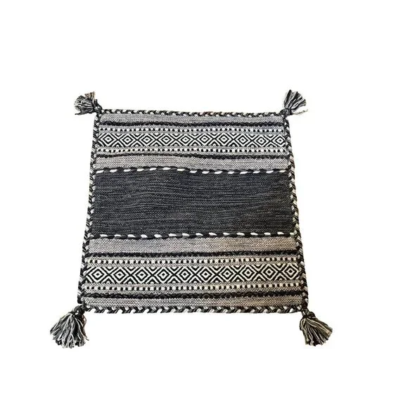 2 SURYA Pillow Covers 23x23 Black Gray Charcoal White Knobby Tassels Floor BOHO - Picture 4 of 11